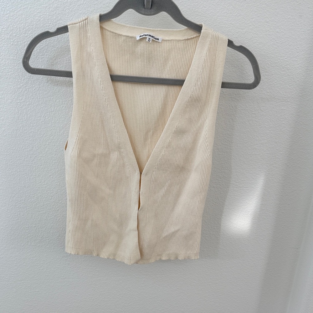 Reformation Cream Sleeveless Knit Tank